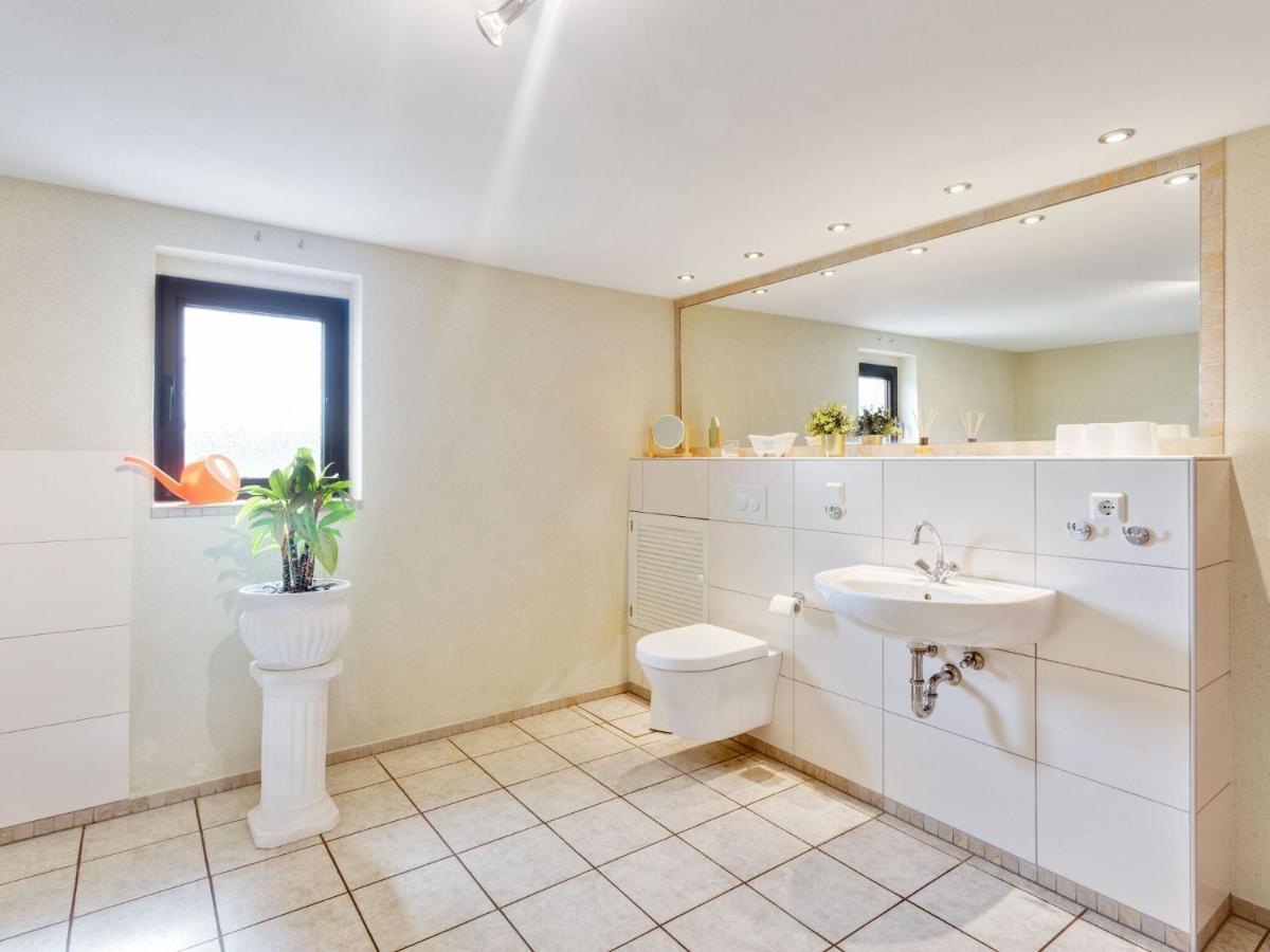 Beautiful Holiday Home Ideal For Hikers Kleinlangenfeld Eksteriør bilde