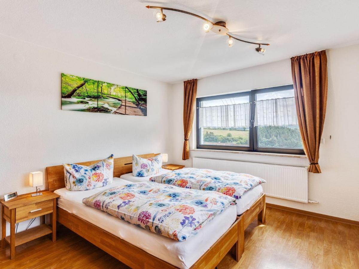 Beautiful Holiday Home Ideal For Hikers Kleinlangenfeld Eksteriør bilde