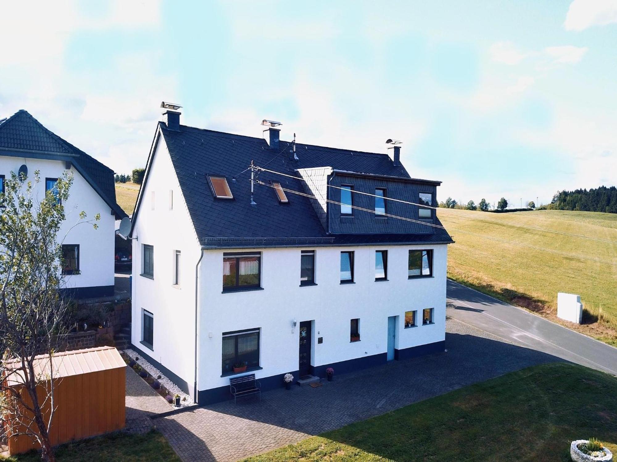 Beautiful Holiday Home Ideal For Hikers Kleinlangenfeld Eksteriør bilde